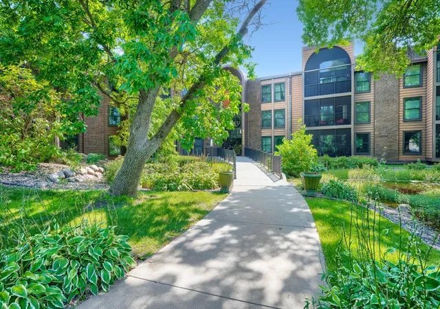 9600-portland-ave-s-317-bloomington-mn-55420/hzid_d4fc89a3