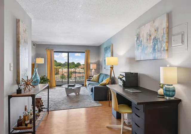 3131-excelsior-blvd-512-minneapolis-mn-55416/hzid_689e31ec