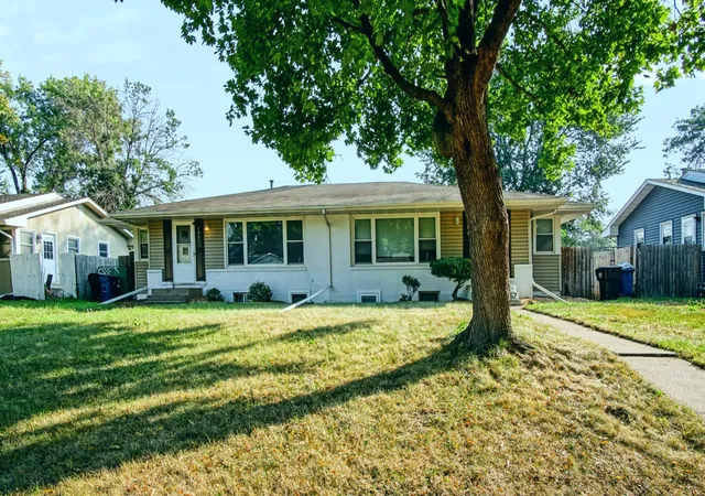 7861-firwood-way-ne-minneapolis-mn-55432/hzid_513b0fbc
