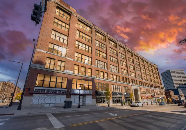 500-robert-st-n-217-saint-paul-mn-55101/hzid_62f817fa
