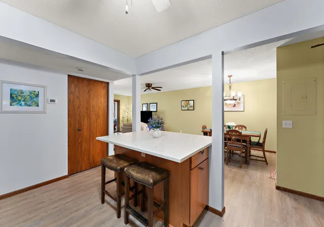 10540-43rd-avenue-n-203-minneapolis-mn-55442/hzid_ae5172af