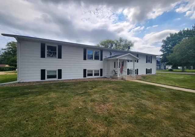 408-n-everett-st-1-le-roy-mn-55951/hzid_12074fc5