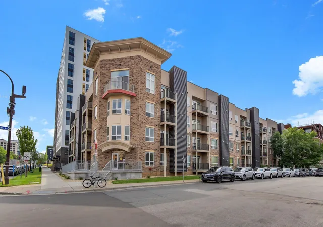 2600-university-ave-se-210-minneapolis-mn-55414/hzid_ae79a043