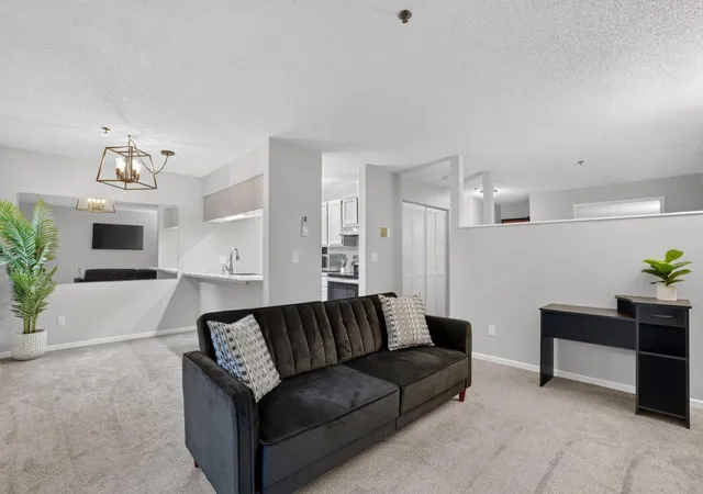 2170-ridge-dr-14-saint-louis-park-mn-55416/hzid_91825625