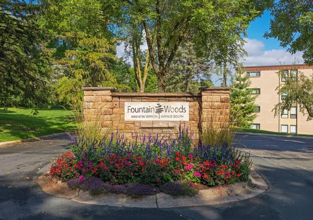 6710-vernon-ave-s-406-minneapolis-mn-55436/hzid_f5bbeb88