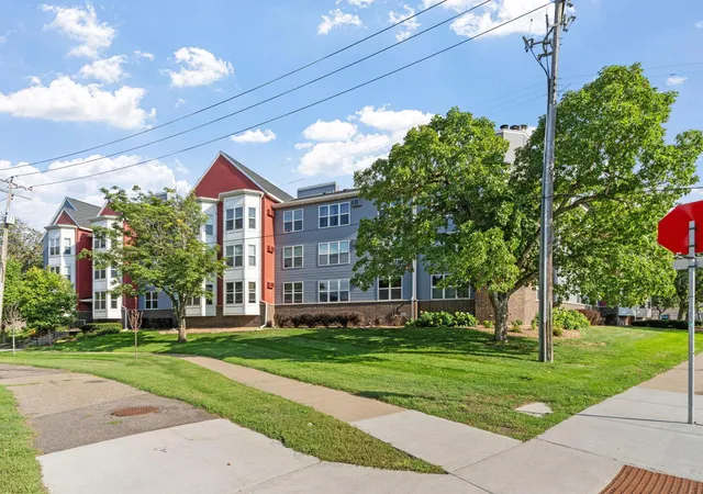 720-3rd-avenue-ne-325-minneapolis-mn-55413/hzid_aeb84407