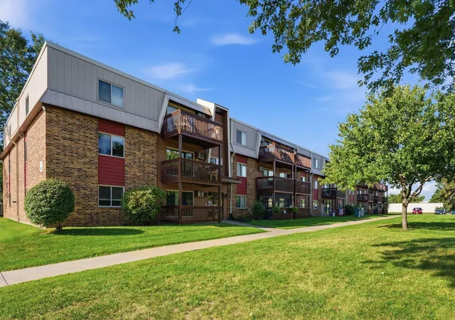 14630-garrett-ave-613-saint-paul-mn-55124/hzid_c2bbd0c8