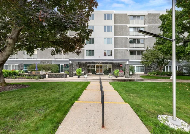 6450-york-ave-s-501-minneapolis-mn-55435/hzid_475e2a49