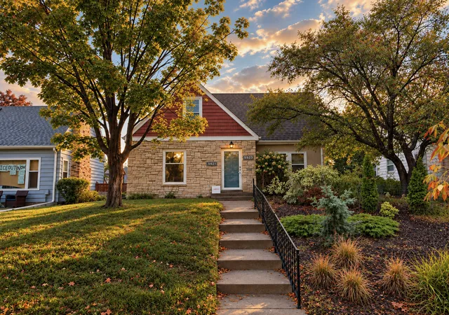 5921-chicago-ave-s-minneapolis-mn-55417/hzid_6b7e2670