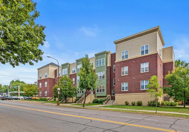 1776-maryland-ave-e-105-saint-paul-mn-55106/hzid_cc4d117e