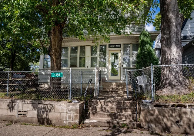 1489-sherburne-ave-saint-paul-mn-55104/hzid_9e5d1e40