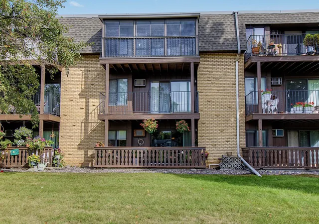 3421-kent-st-407-saint-paul-mn-55126/hzid_a938c6f8