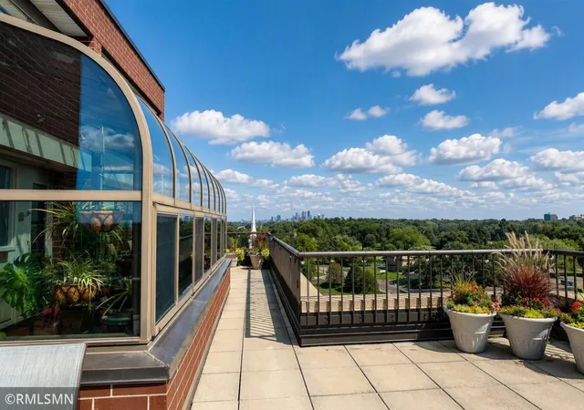 7600-golden-valley-rd-304-minneapolis-mn-55427/hzid_607fbb1c