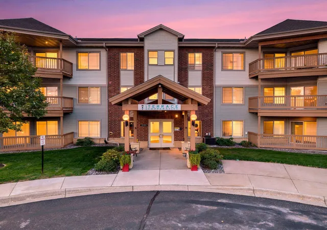 2155-6th-lane-se-204-cambridge-mn-55008/hzid_a39bd2da