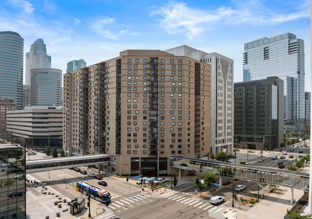121-washington-ave-s-305-minneapolis-mn-55401/hzid_4d388b47