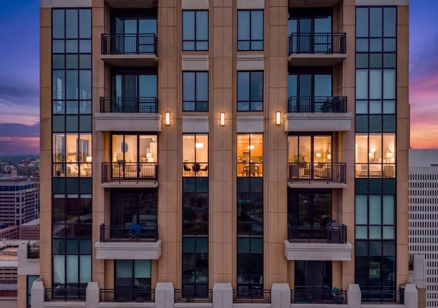 100-3rd-avenue-s-3302-minneapolis-mn-55401/hzid_aa23743b