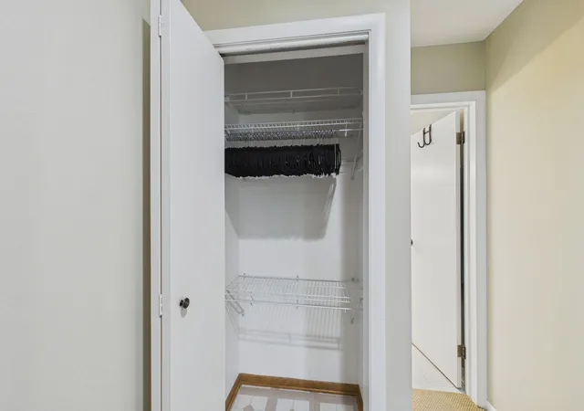 6005-eden-prairie-rd-210-minneapolis-mn-55436/hzid_ff5e7e0c
