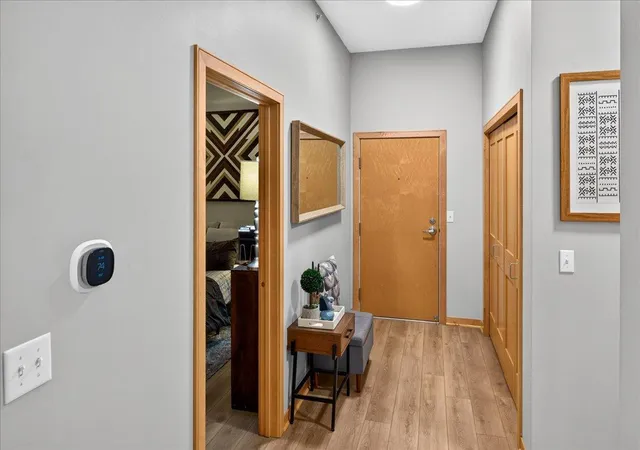 2201-village-ln-a401-minneapolis-mn-55431/hzid_8d1705c5