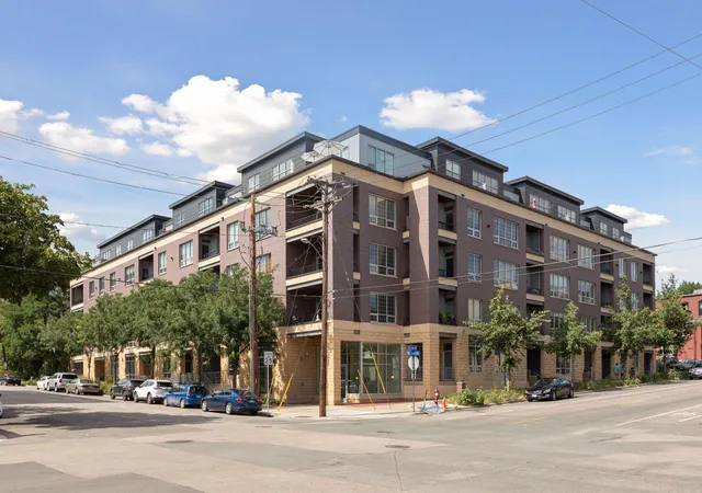 521-2nd-street-se-404-minneapolis-mn-55414/hzid_4746d1d6