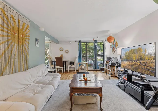 1807-elliot-ave-4-minneapolis-mn-55404/hzid_33636f44