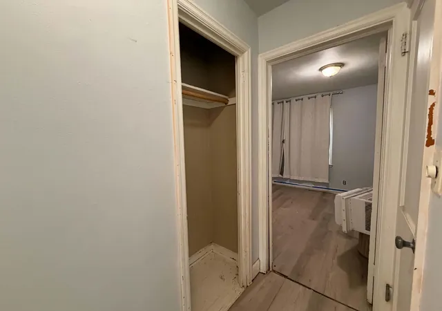 1064-lawson-ave-e-saint-paul-mn-55106/hzid_b8b87aae