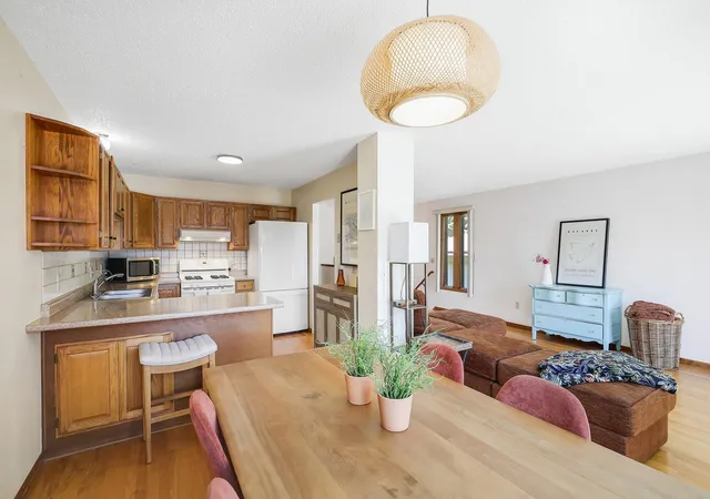 1791-morgan-ave-saint-paul-mn-55116/hzid_011603bf