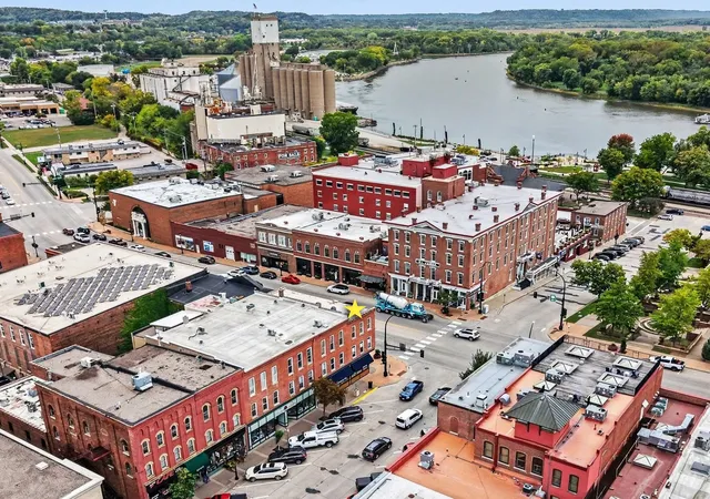 405-main-st-204-red-wing-mn-55066/hzid_15d8c561