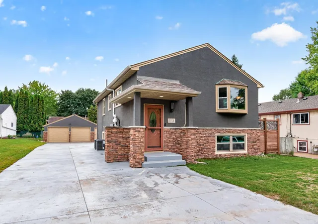 1518-pacific-st-saint-paul-mn-55106/hzid_12b848a6
