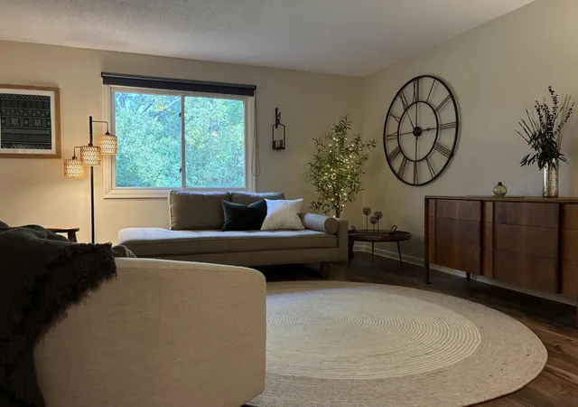 997-heritage-ct-e-saint-paul-mn-55127/hzid_b45deb3b