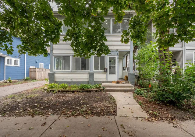 2814-colfax-ave-s-minneapolis-mn-55408/hzid_b5204bdd