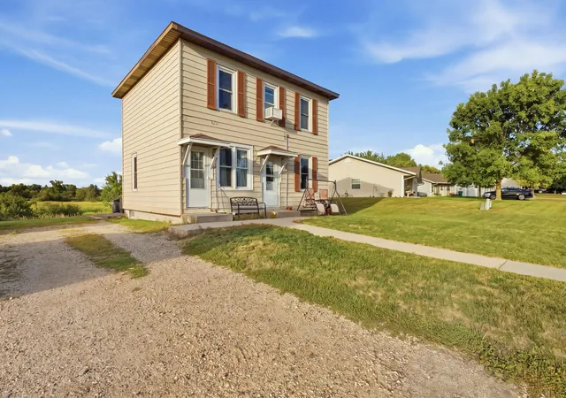 316-sw-3-avenue-new-london-mn-56273/hzid_0ce3608d