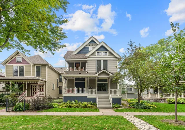 408-laurel-ave-2-saint-paul-mn-55102/hzid_88c251e9