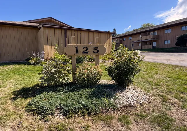 125-kingswood-dr-1g-red-wing-mn-55066/hzid_307dc647