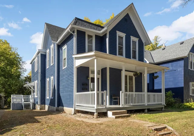 2406-pierce-st-ne-minneapolis-mn-55418/hzid_a80d0df1