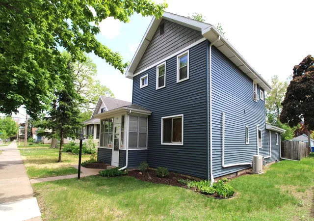 421-e-sanborn-st-winona-mn-55987/hzid_7b5aba1a