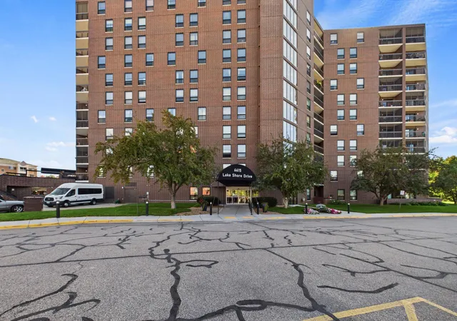 6615-lake-shore-dr-s-607-minneapolis-mn-55423/hzid_b11f0a41