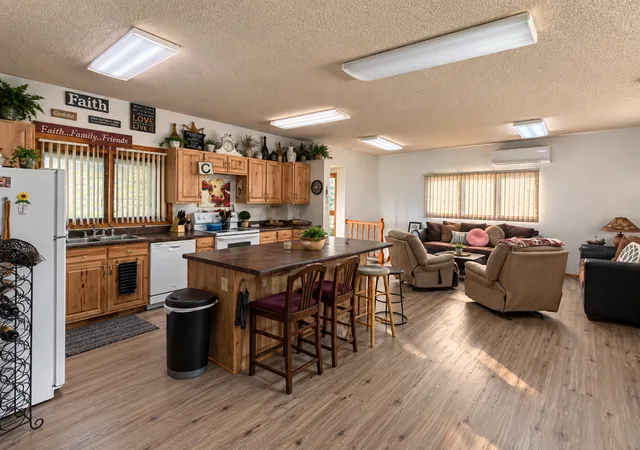 227-1st-avenue-sw-clearbrook-mn-56634/hzid_b6355978