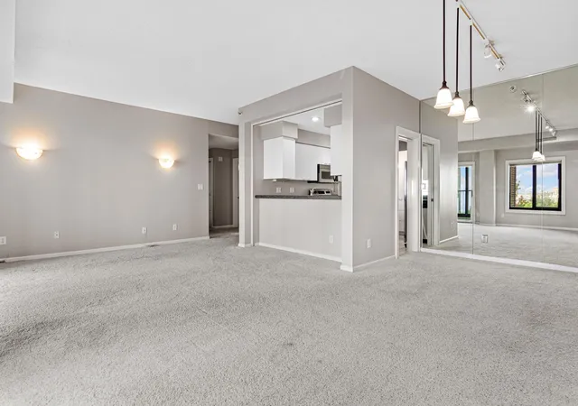 1235-yale-pl-808-minneapolis-mn-55403/hzid_20ba03b7