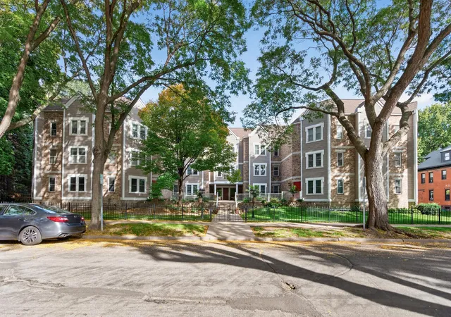 455-dayton-ave-308-saint-paul-mn-55102/hzid_b4910916