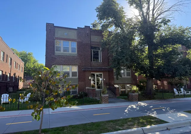 4315-bryant-ave-s-b102-minneapolis-mn-55409/hzid_bd7a0e85