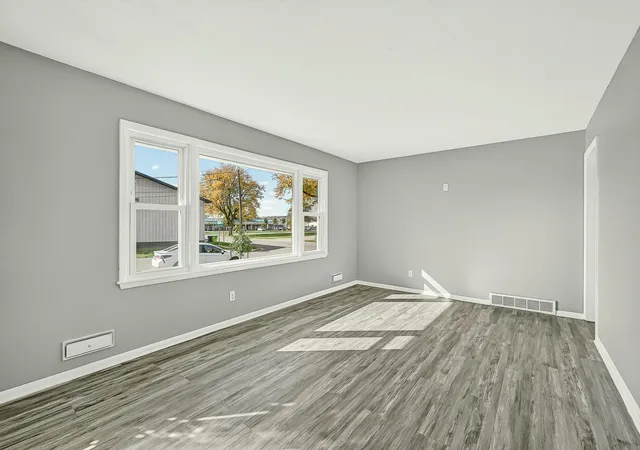 1211-9th-street-nw-rochester-mn-55901/hzid_9b8f9f7e
