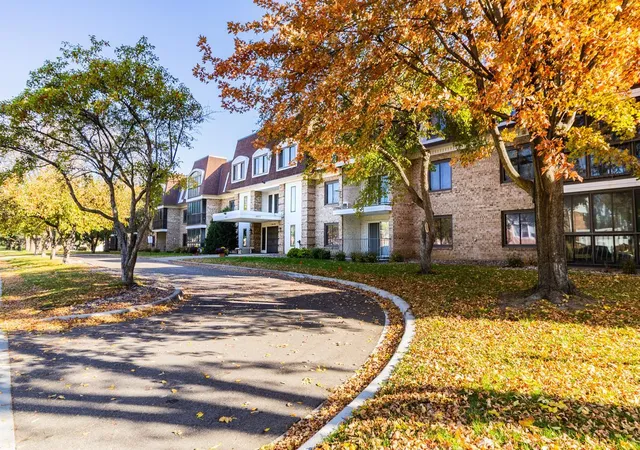 1450-bidwell-st-204-saint-paul-mn-55118/hzid_d9683014