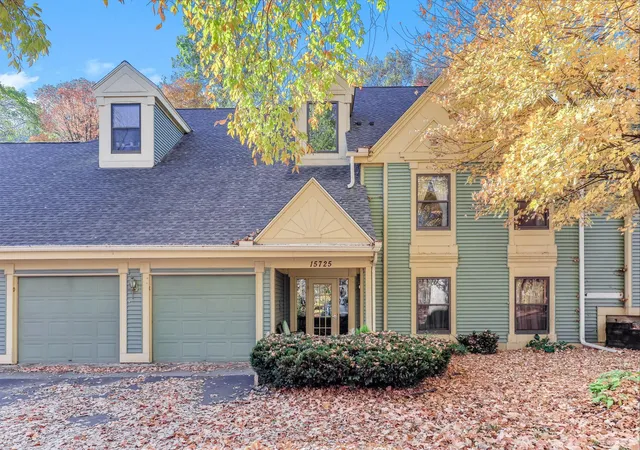 15725-26th-avenue-n-c-minneapolis-mn-55447/hzid_5ebb2e4a