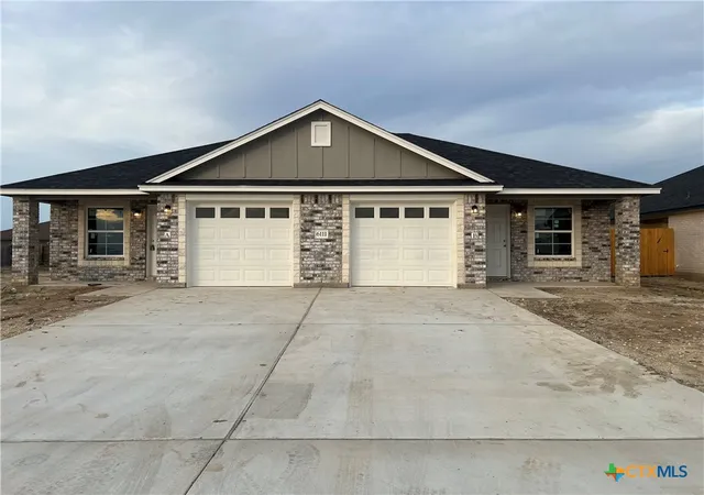 6111-twistleaf-ln-a-b-killeen-tx-76543/hzid_d4fe92de