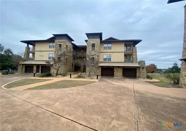 6704-lantern-view-dr-102-jonestown-tx-78645/hzid_b6b336ea