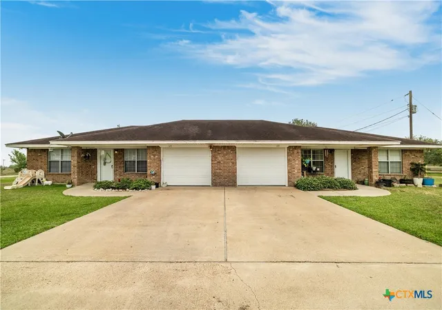 123-125-6th-st-vanderbilt-tx-77991/hzid_91634bef