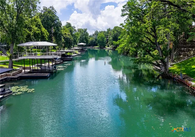 1655-kuehler-ave-new-braunfels-tx-78130/hzid_8b43c849