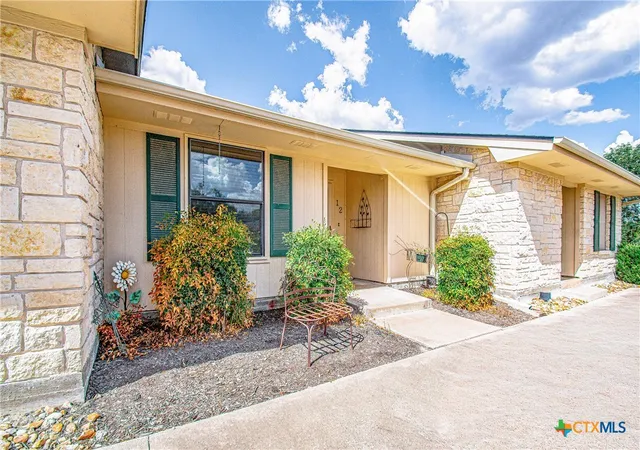 1015-old-ml-rd-12-salado-tx-76571/hzid_b939c949