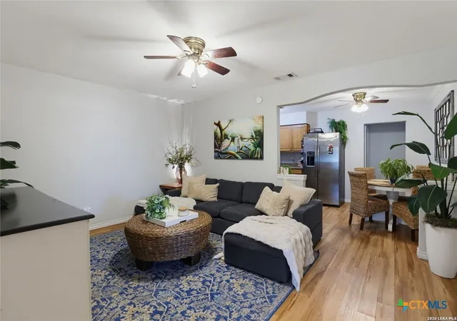 1502-eichen-rd-new-braunfels-tx-78130/hzid_bbb222b3