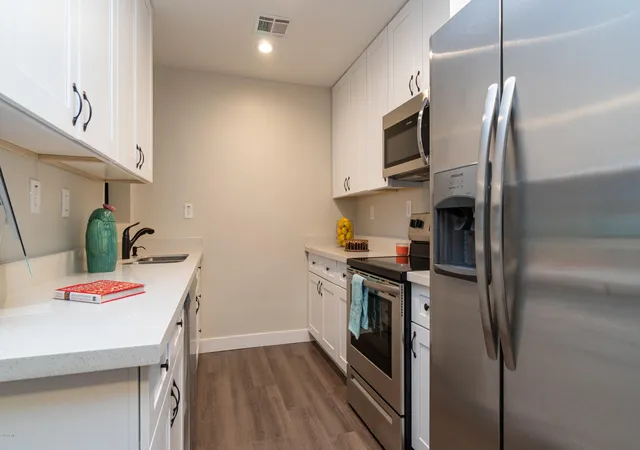 6480-n-82nd-st-2230-scottsdale-az-85250/hzid_8a6a2b40